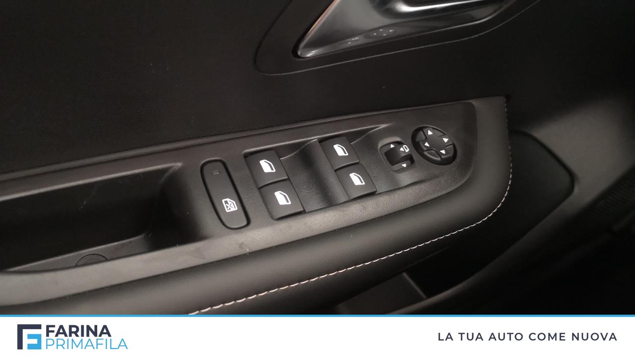PEUGEOT 208 5P - ALLURE Hybrid 136 E-DCS6