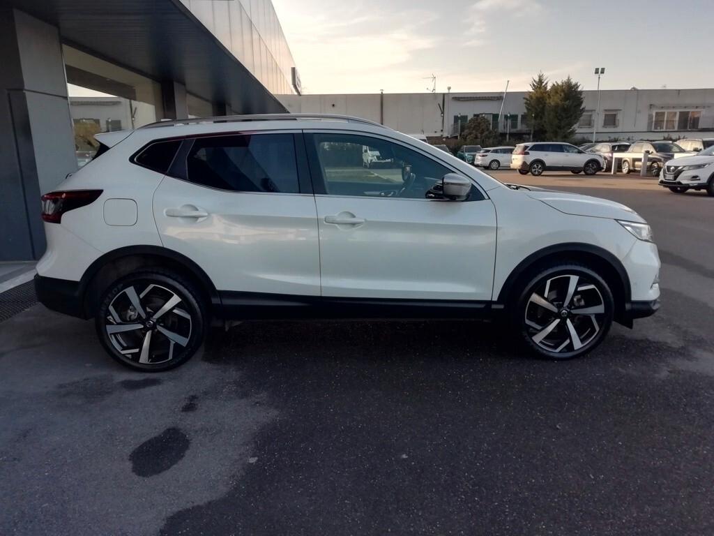 Nissan Qashqai 1.6 dCi 4WD Tekna FL383