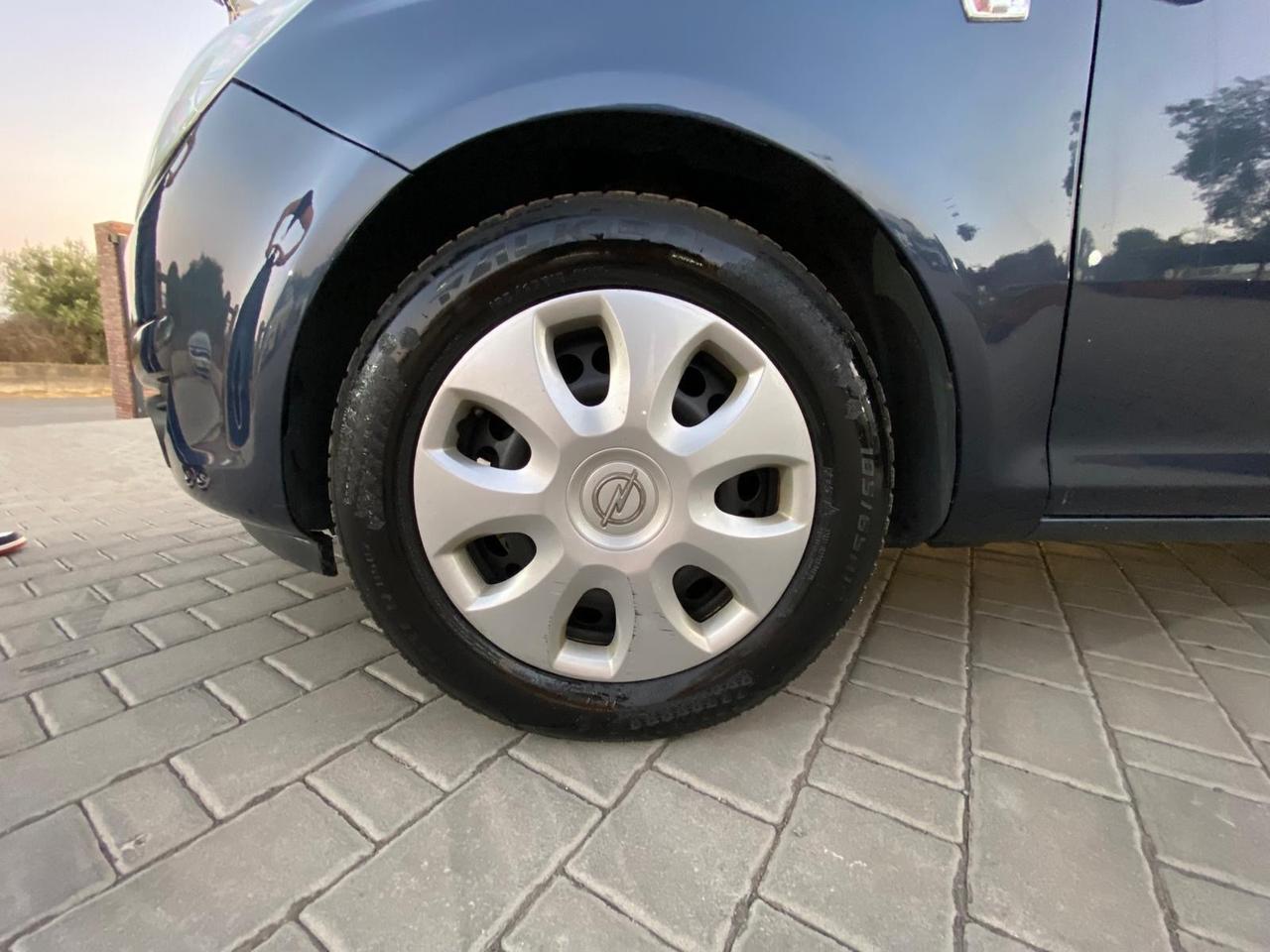 Opel Corsa 1.2 5 porte Enjoy