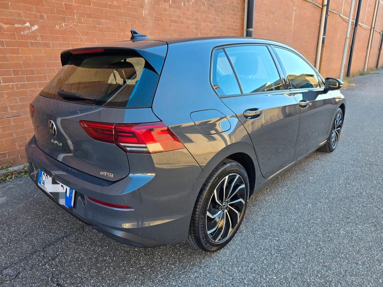 Volkswagen Golf 1.0 eTSI EVO DSG Life