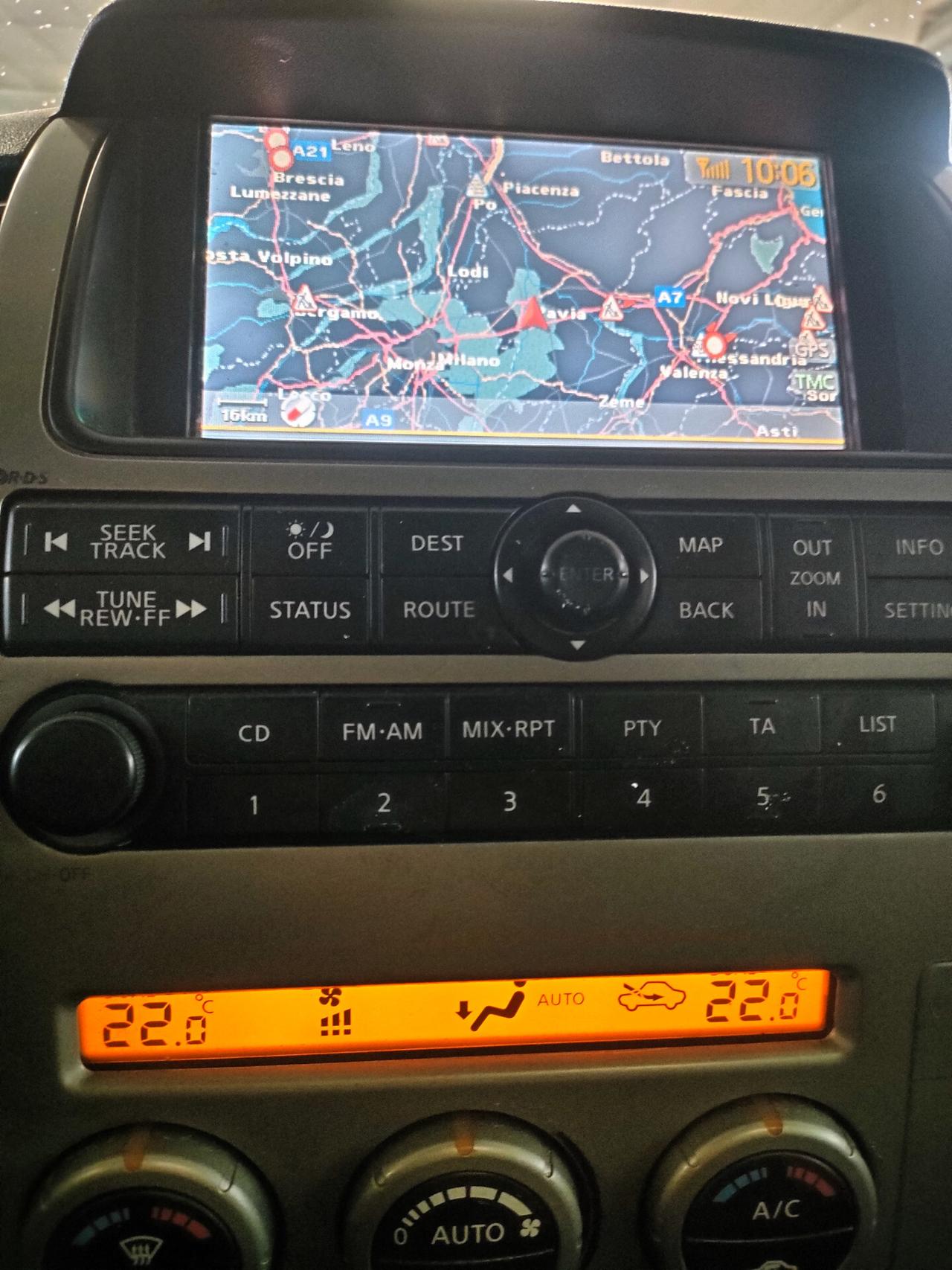 Nissan Navara 2.5 dCi Double Cab PREZZO INTRATTABILE