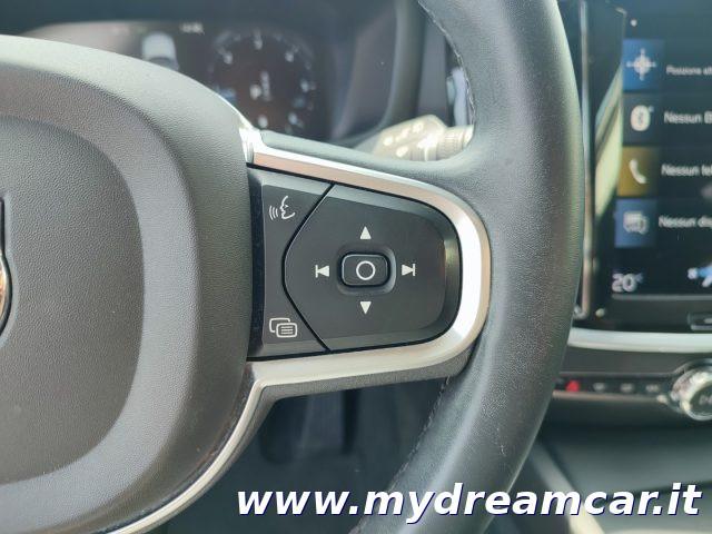 VOLVO V60 B4 (d) Geartronic Momentum Business