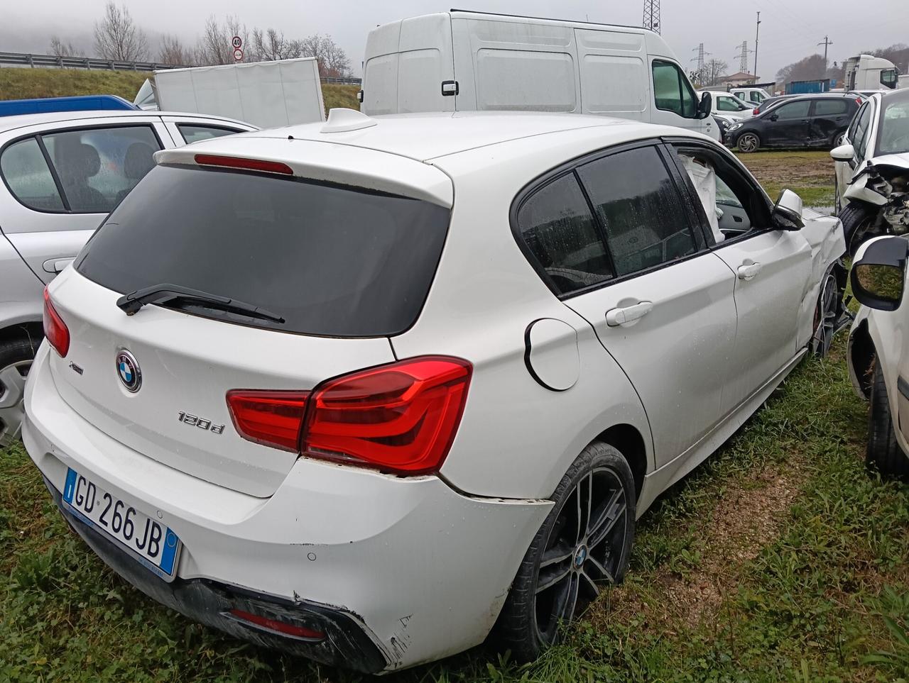 Bmw 120 120d xDrive 5p. Msport