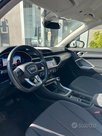 Audi Q3 35 TDI S tronic Business Advanced