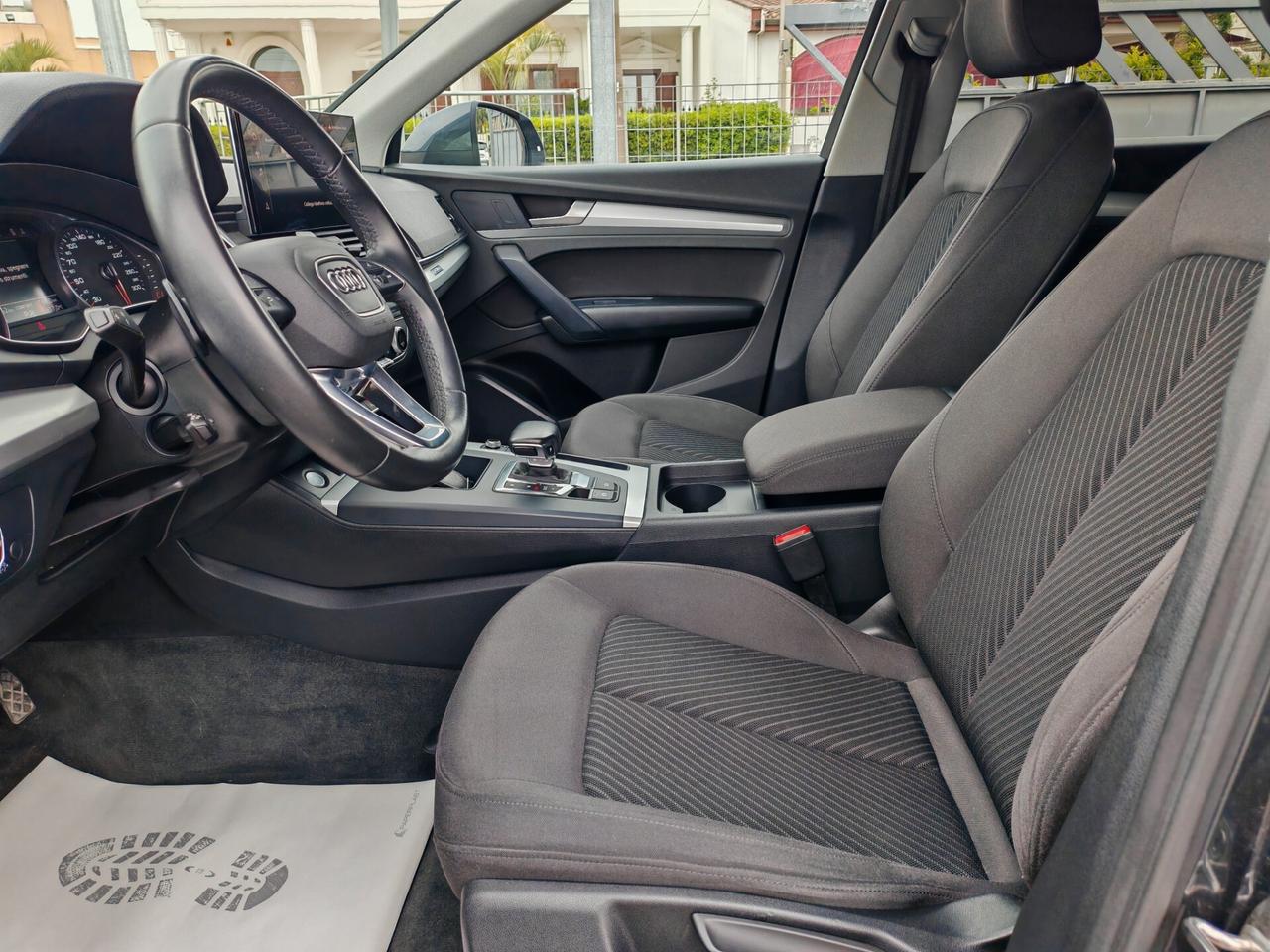 Audi Q5 2.0TDI ibrida full optional 2022