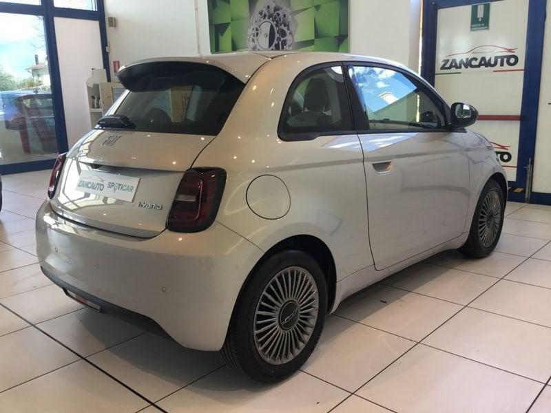 FIAT 500 Hybrid Hybrid Icon MY26 PACK COMFORT