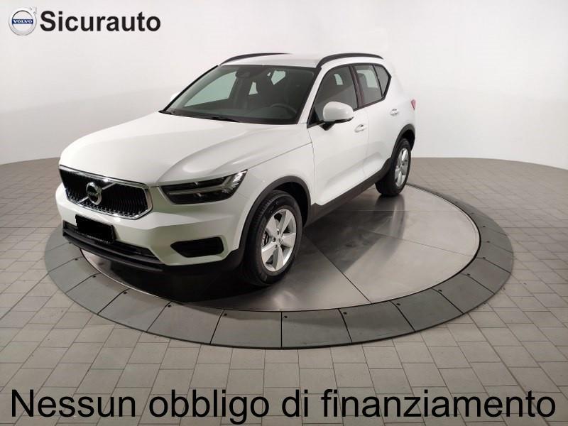 VOLVO Xc40 T2 Momentum Core