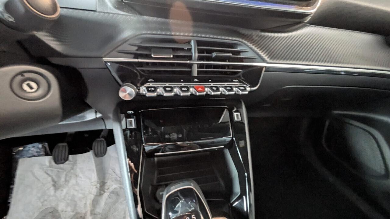 Peugeot 2008 100 Allure 8 ANNI DI GARANZIA ALLURE CARE