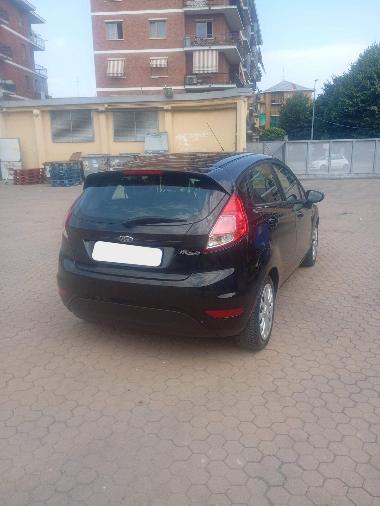 Ford Fiesta - APERTI AD AGOSTO
