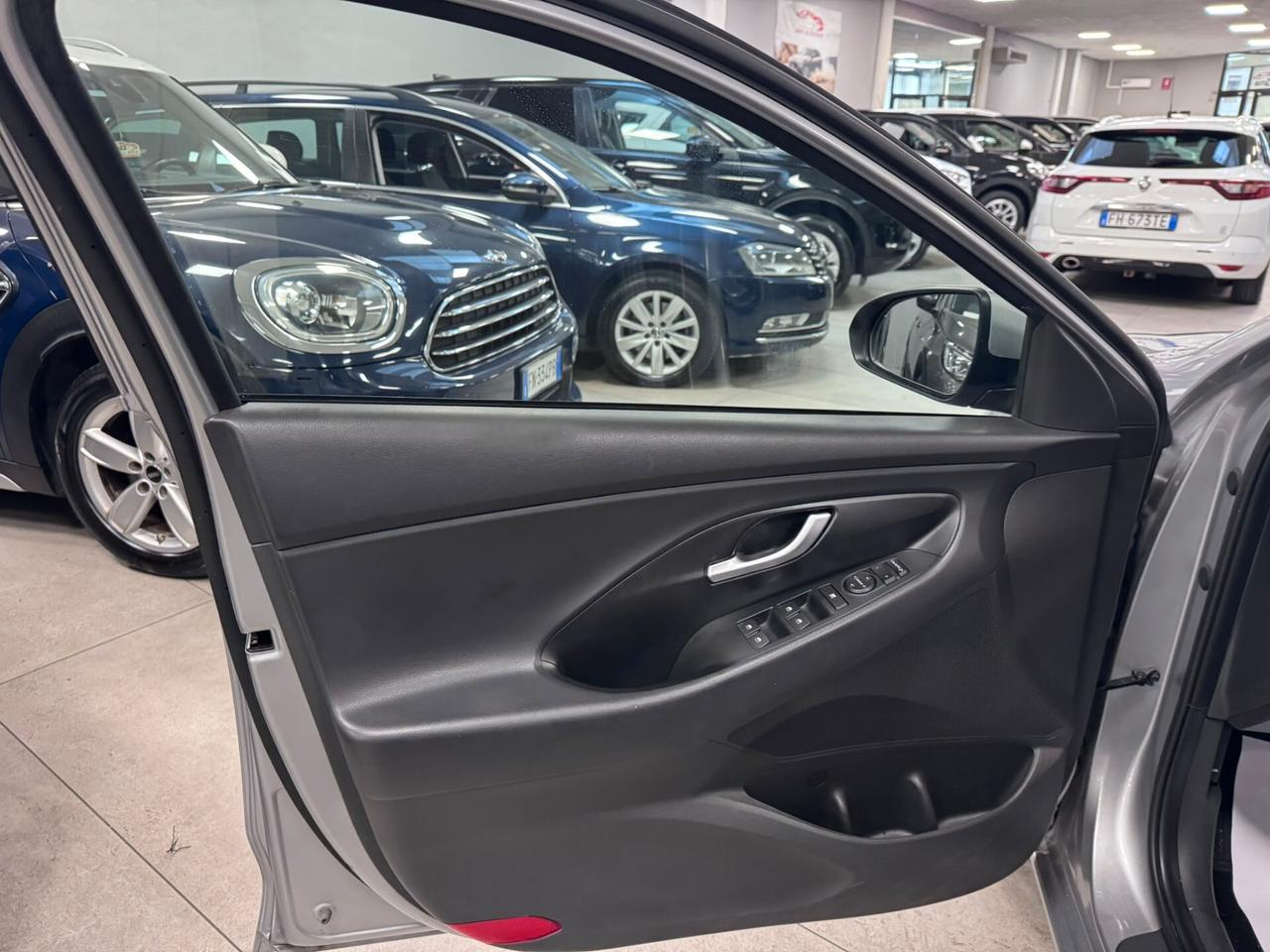 Hyundai i30 1.0 T-GDI iMT 48V 5 porte Prime