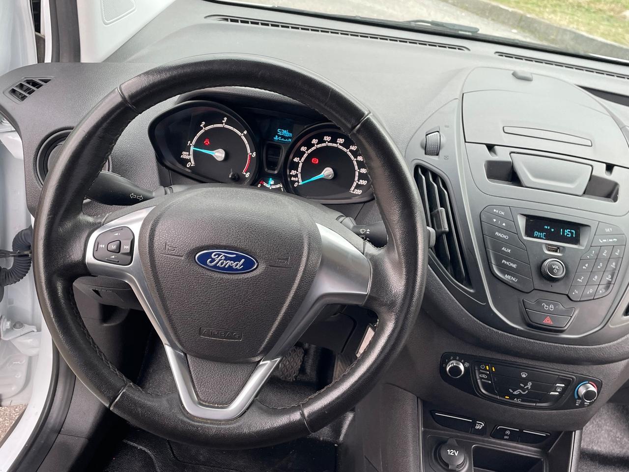 Ford Transit Courier