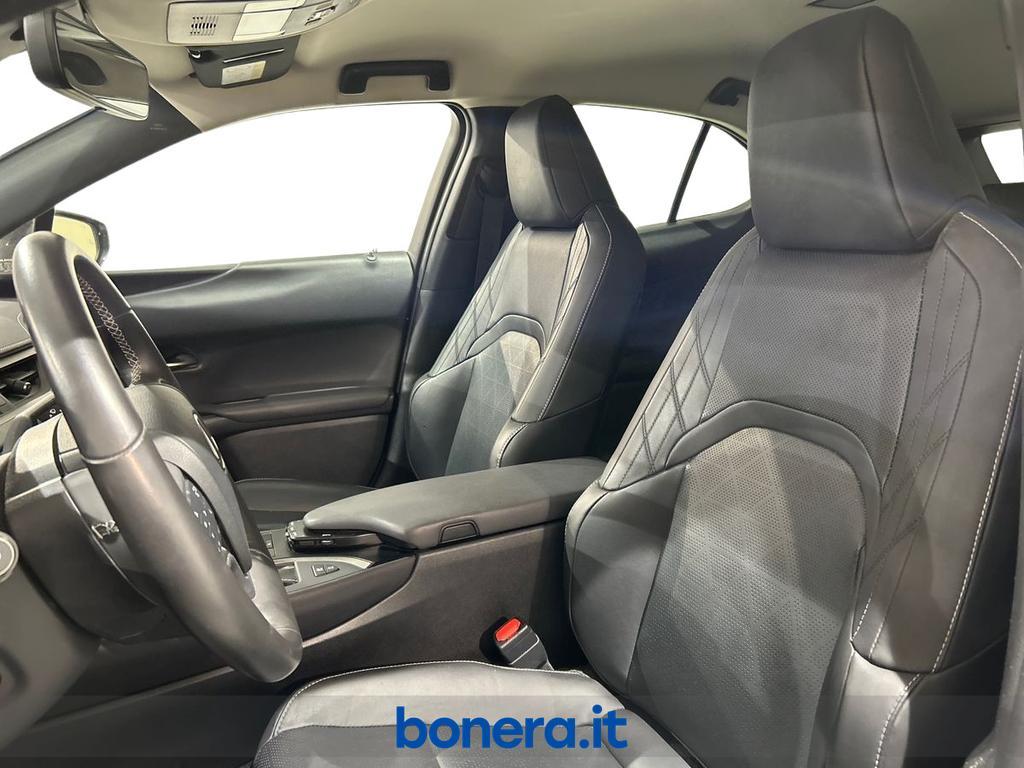 Lexus UX 250h 2.0 Hybrid Luxury 2WD Power Split Device