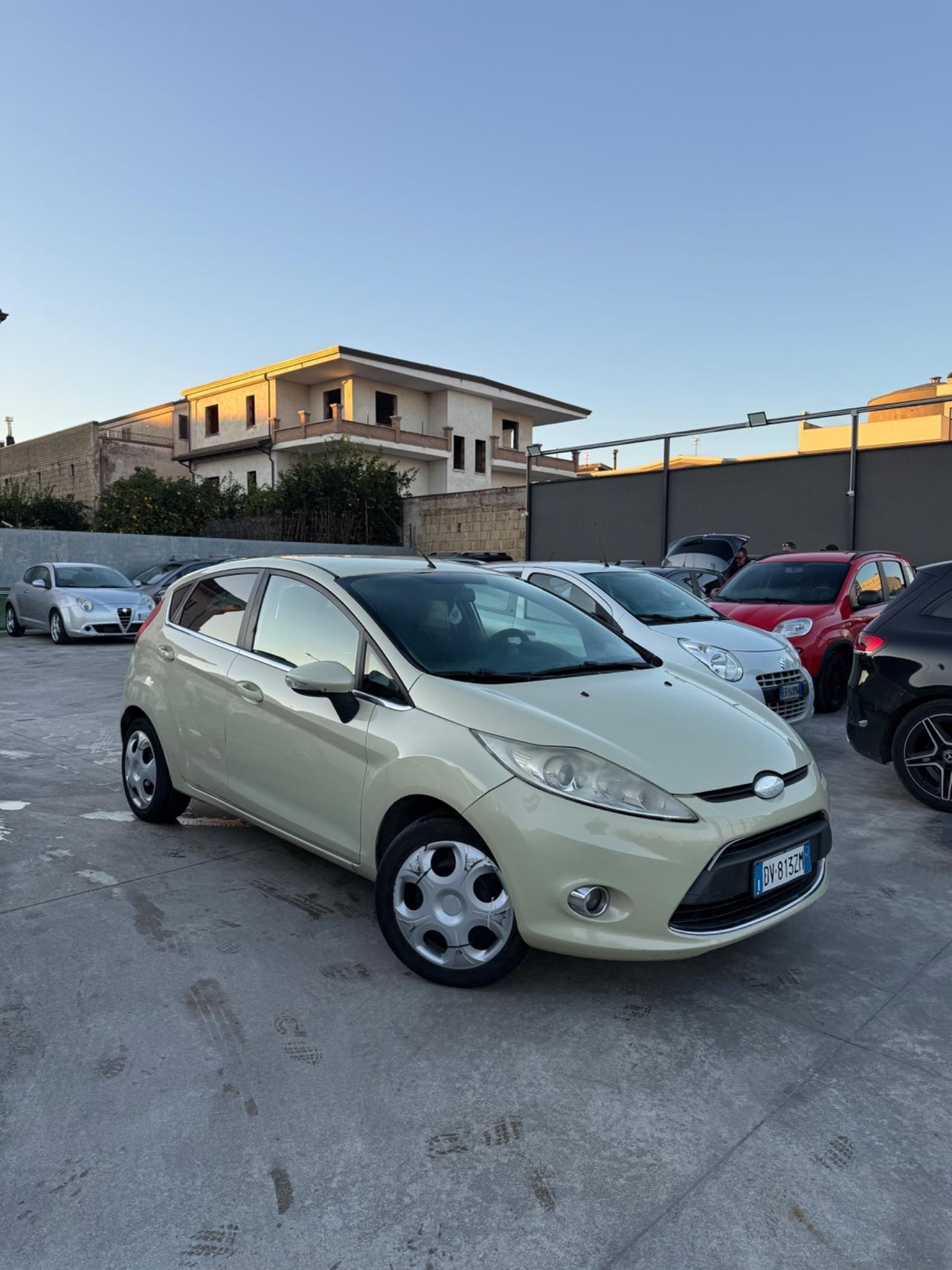 Ford Fiesta 1.4 TDCi 5p. Titanium