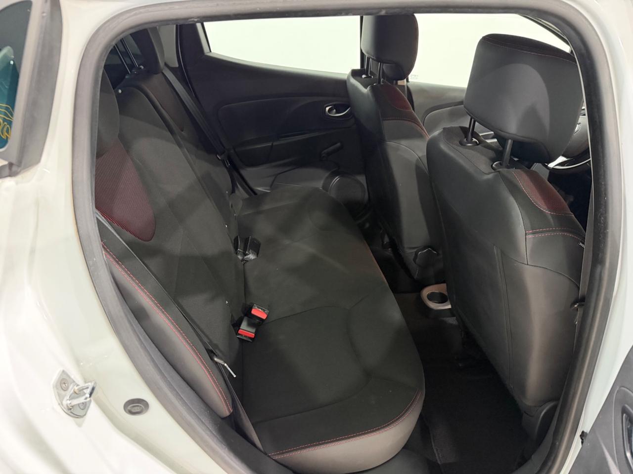 RENAULT CLIO 2015 GPL FINO AL 2035