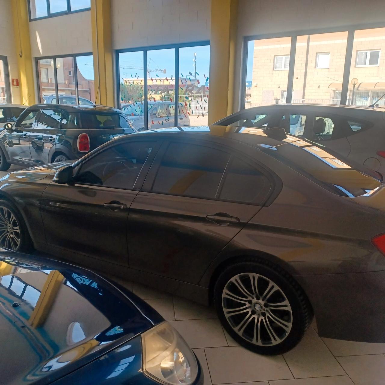 STUPENDE BMW SERIE 3 2.0 TDI AUTOMATICA