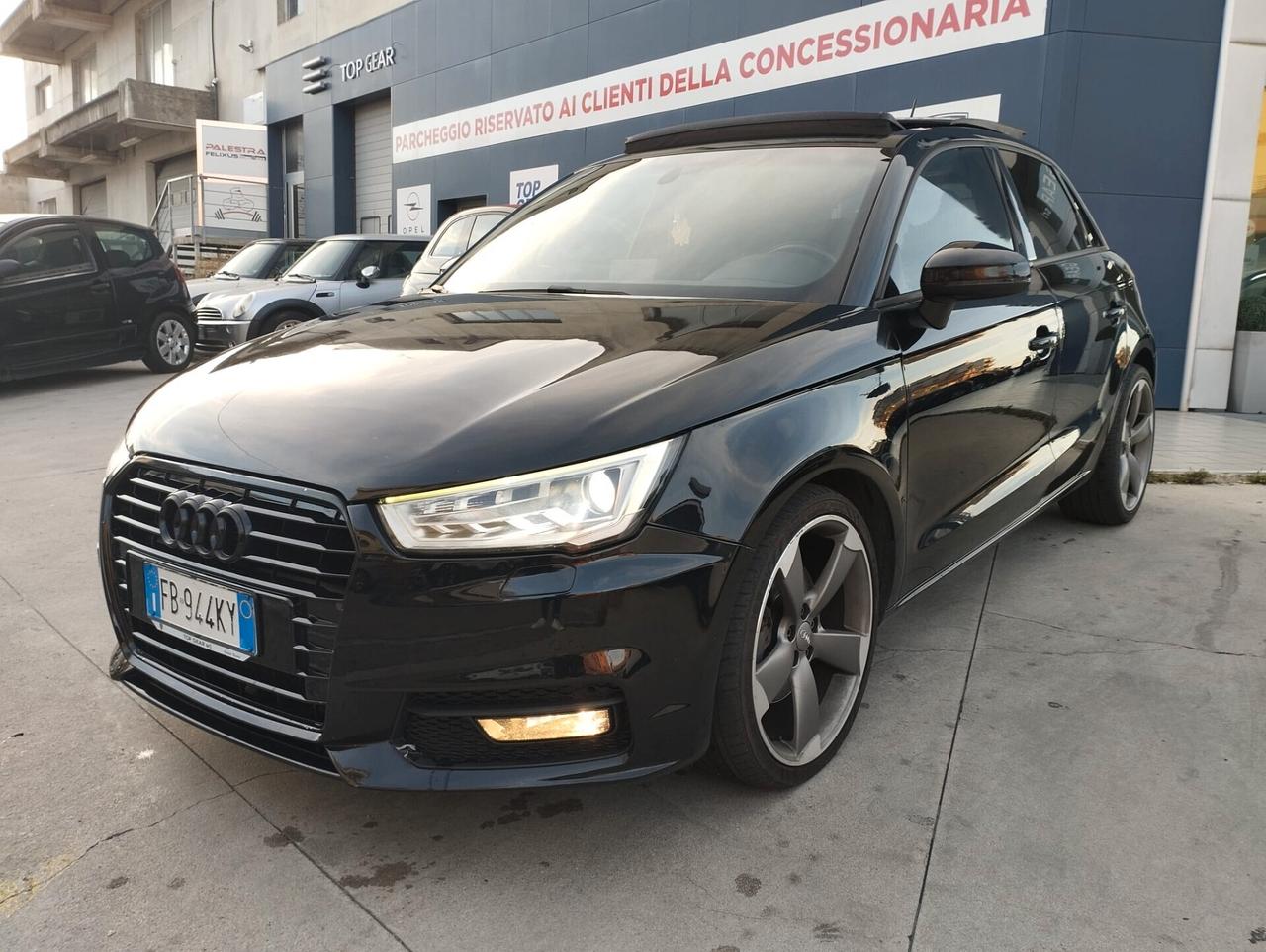 Audi A1 Sportback S-line 1.6 tdi s-tronic