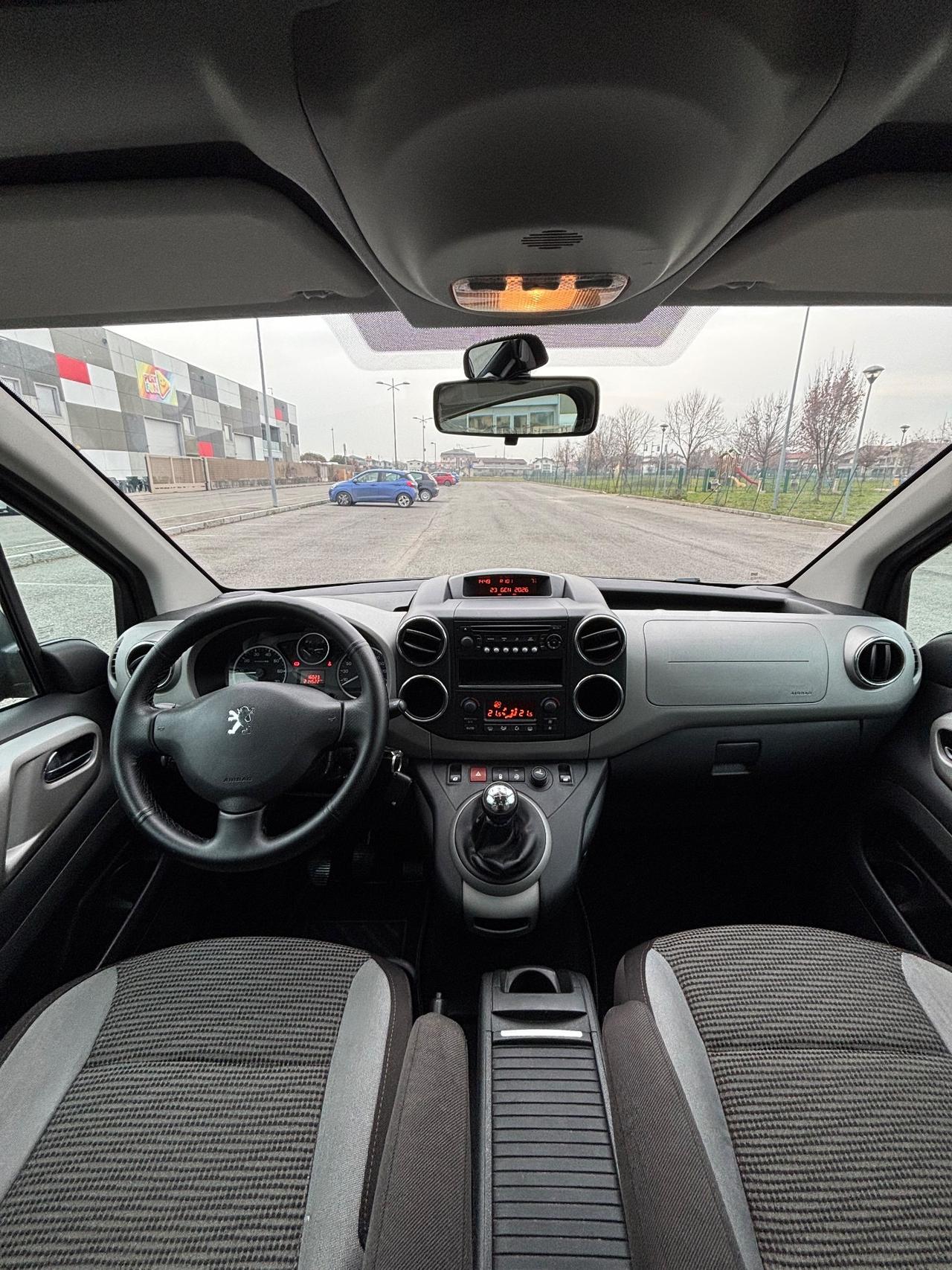 Peugeot Partner Tepee 1.6 HDi 112CV Outdoor