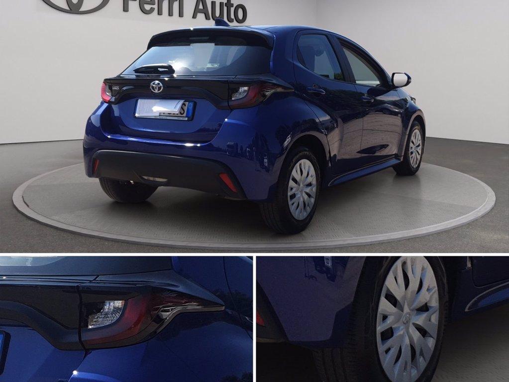 TOYOTA Yaris 1.0 active del 2022