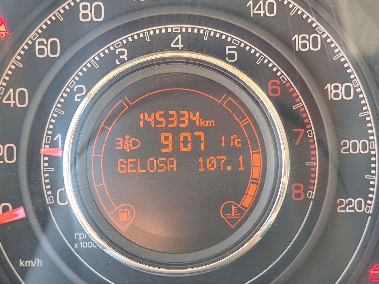 Fiat 500 1.2 by Gucci