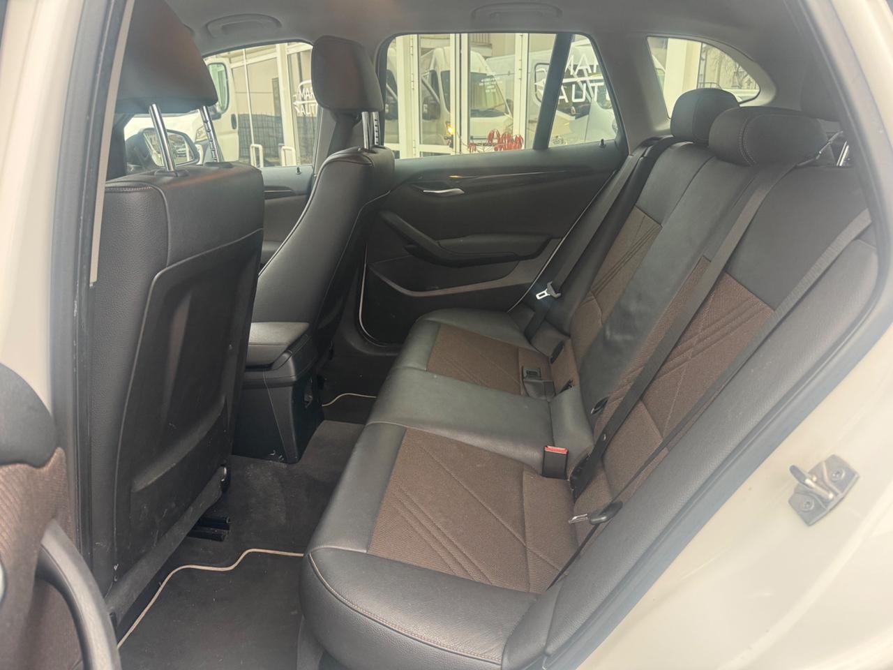 Bmw X1 xDrive18d X Line