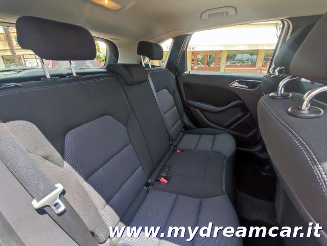 MERCEDES-BENZ B 180 CDI Executive