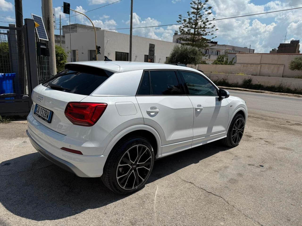 Audi Q2 35 TDI S tronic S line Edition