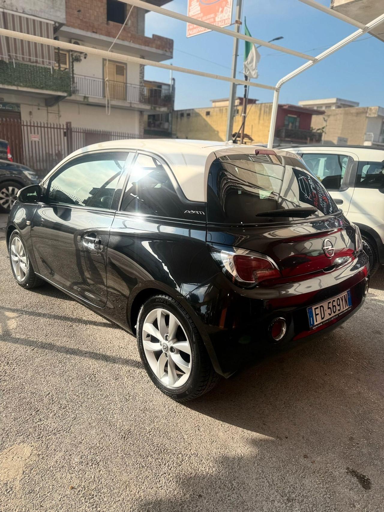 Opel Adam 1.2 70 CV Jam