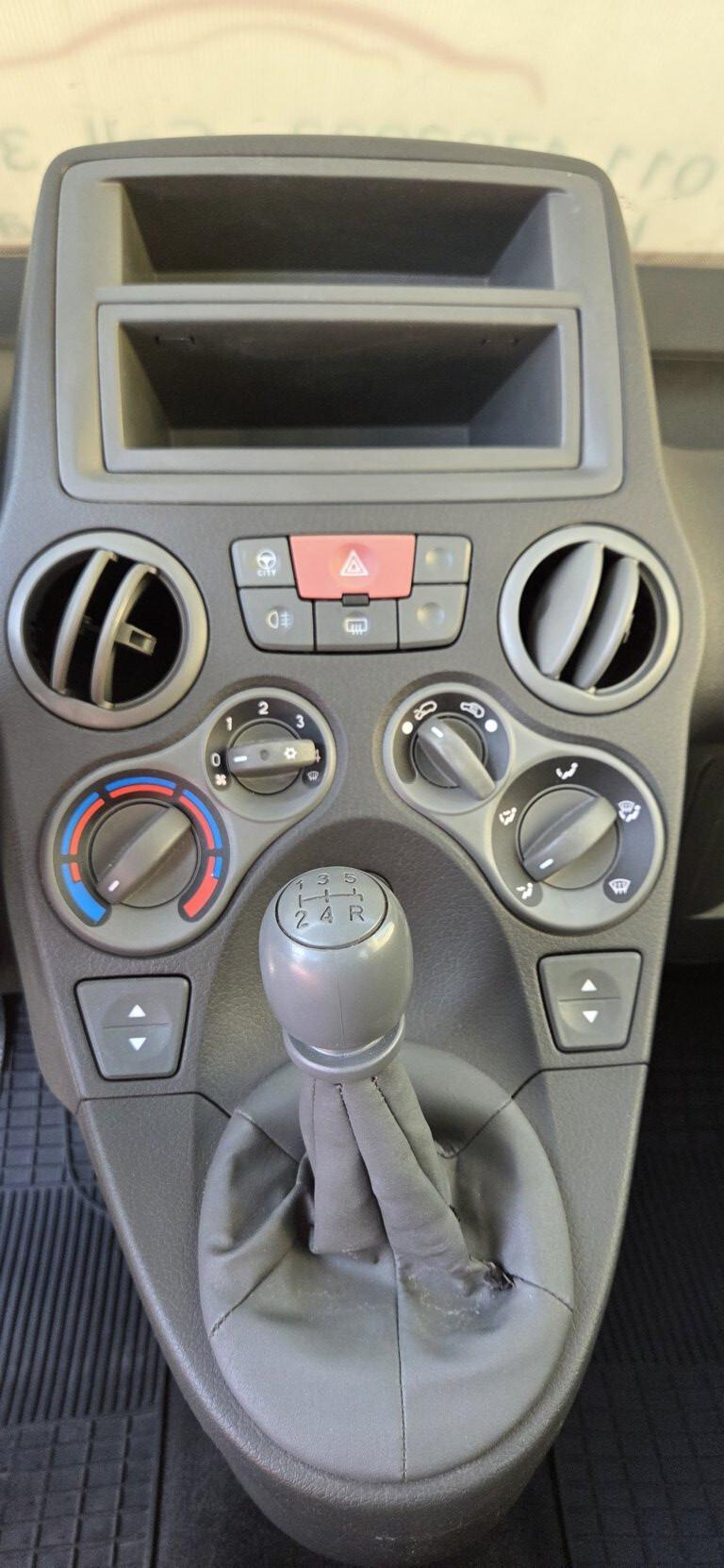 Fiat Panda 1.2 60 CV 4x4 - km. 145000 UNICO PROPRIETARIO! IVA DEDUCIBILE INCLUSA