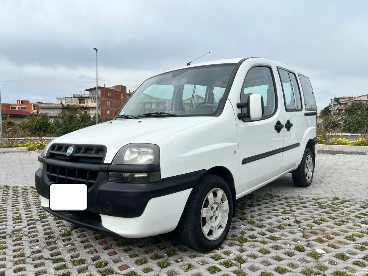 Fiat Doblo 1.9JTD A-F-F-A-R-O-N-E