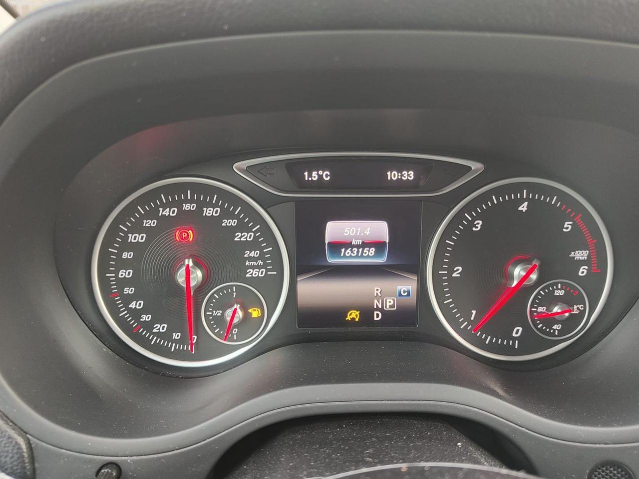 Mercedes-Benz B 180 Premium #8628