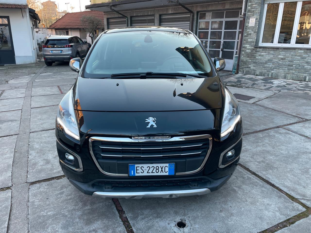 Peugeot 3008 1.6 HDi 115CV Allure