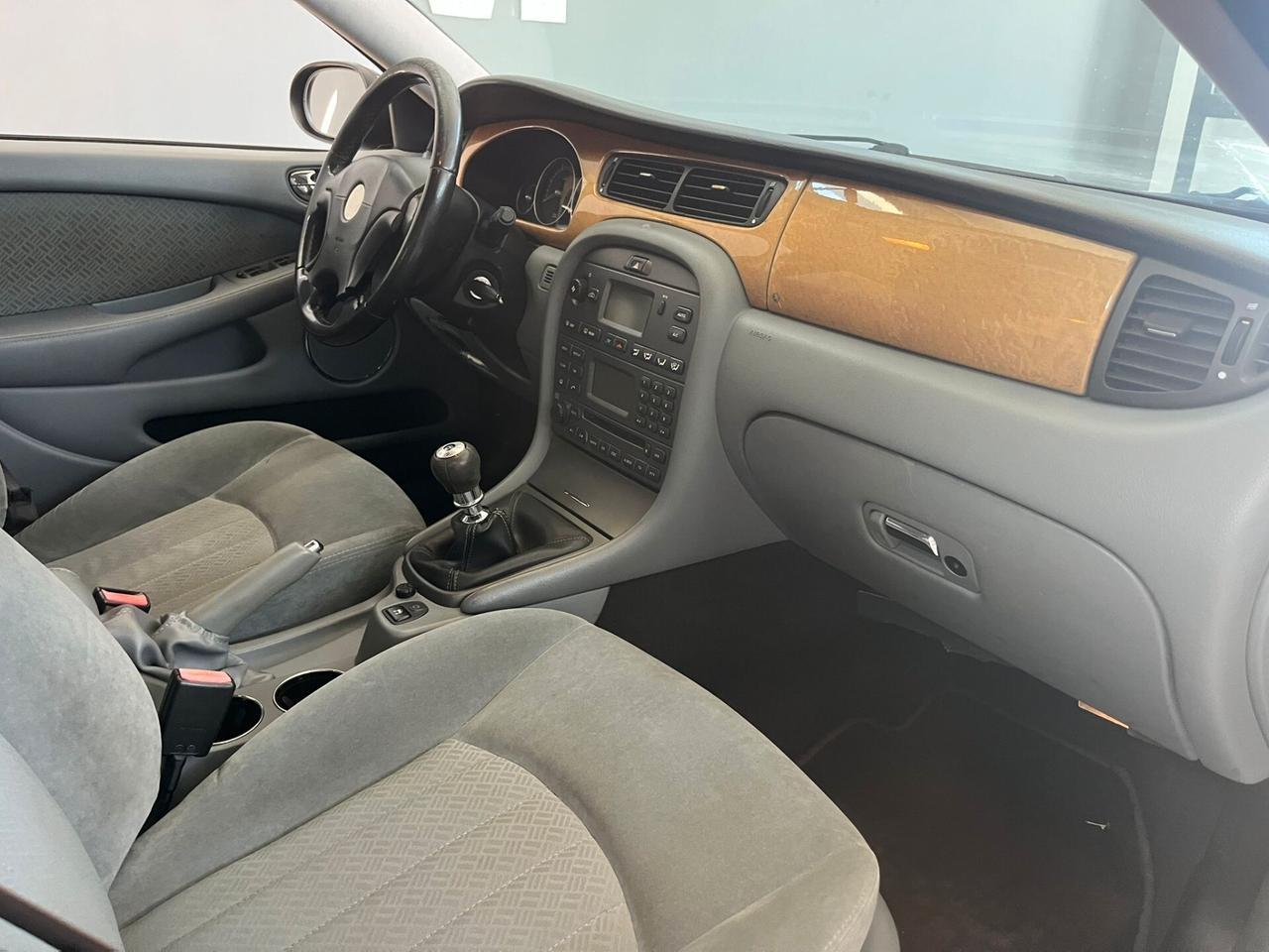 Jaguar X-Type 2.0D cat Classic EU3