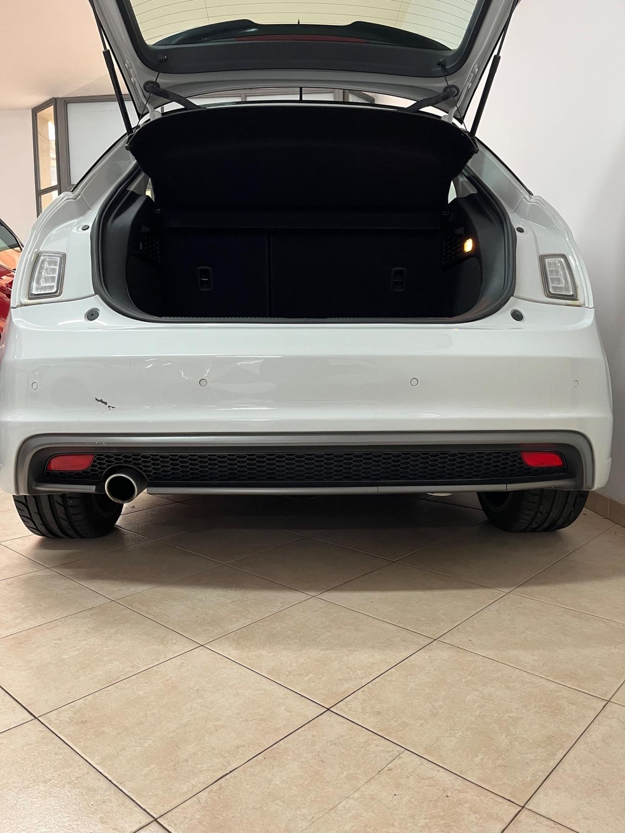 Audi A1 SPB 1.6 TDI S tronic line edition