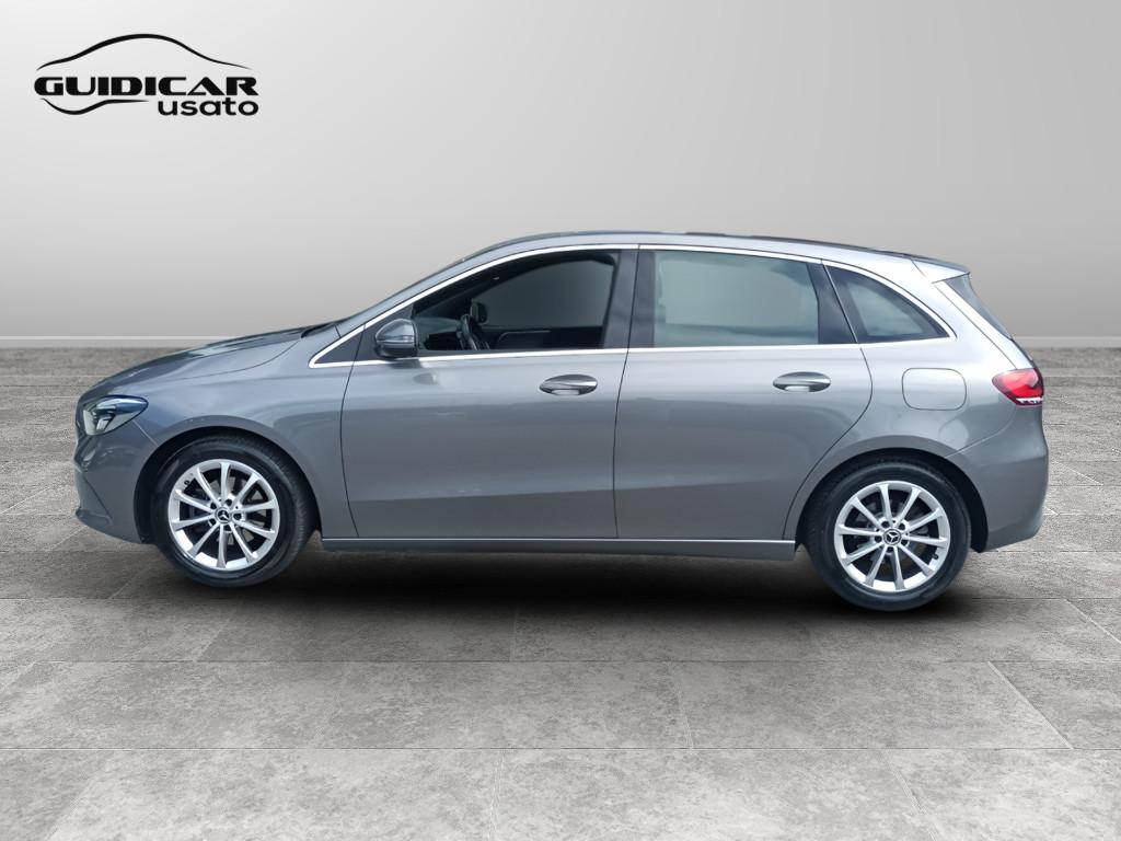 Mercedes-Benz Classe B - W247 2018 - B 180 d Sport Plus auto