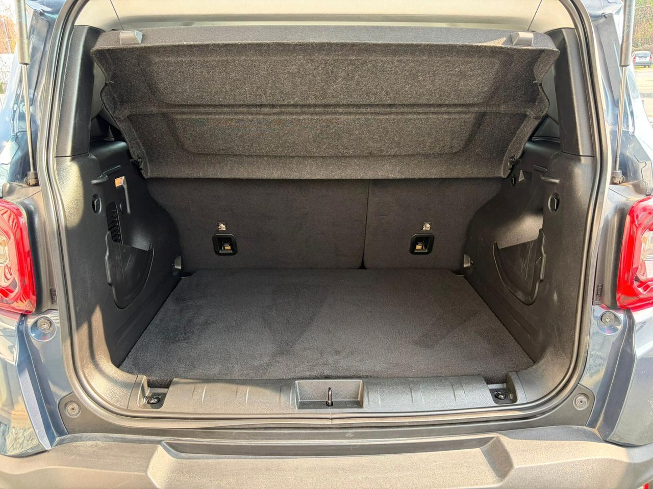 Jeep Renegade 1.5 Turbo T4 MHEV Summit