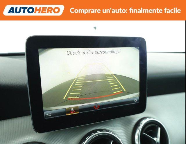 MERCEDES-BENZ GLA 200 d Automatic Sport