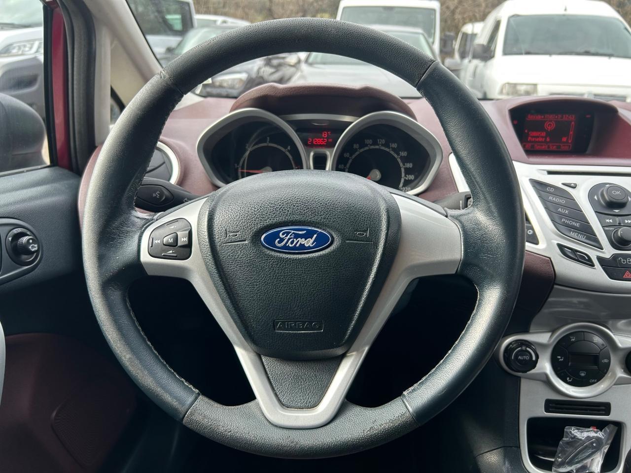 Ford Fiesta 1.4 TDCi 5p. Titanium