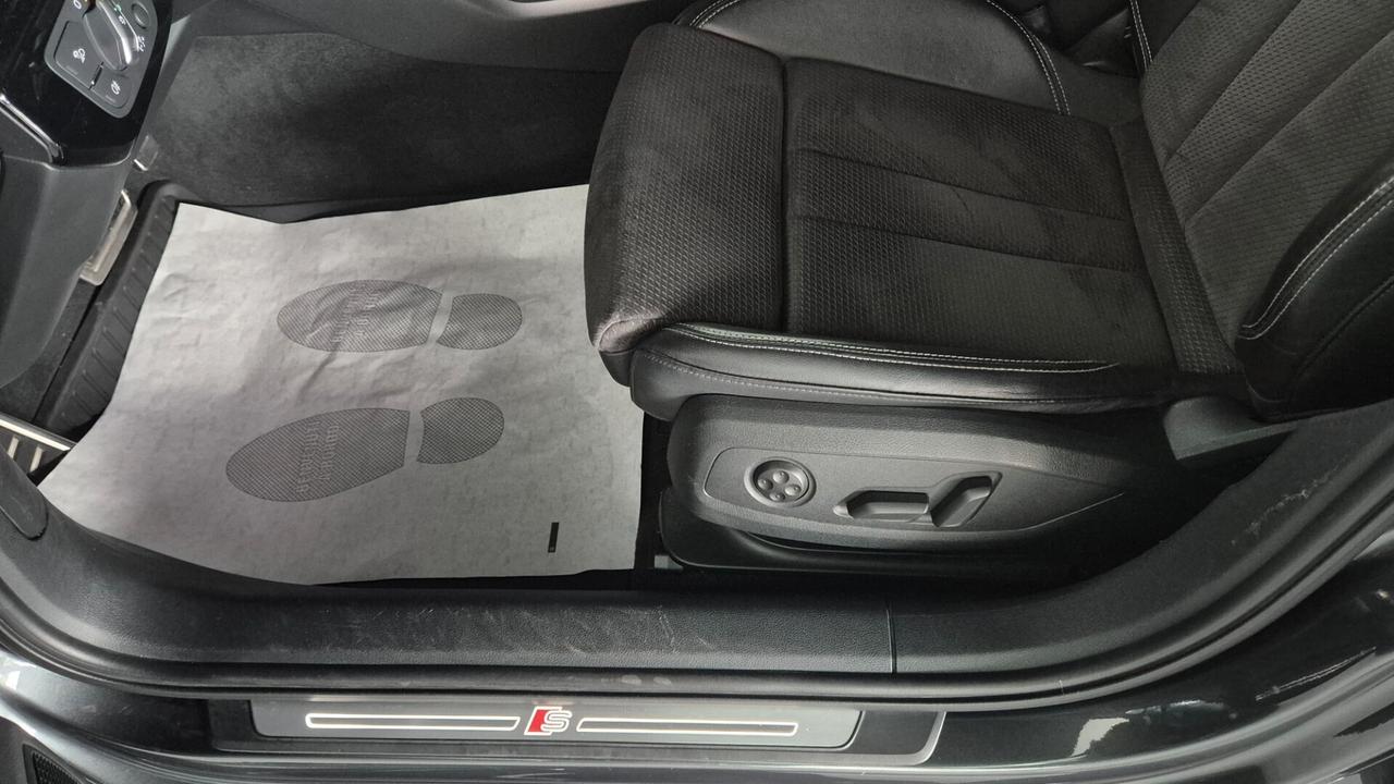 Audi A4 S4 Avant 3.0 TFSI quattro tiptronic Business