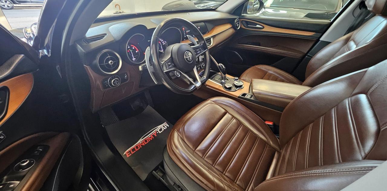 Alfa Romeo Stelvio 2.2 Turbodiesel 210 CV AT8 Q4 Super