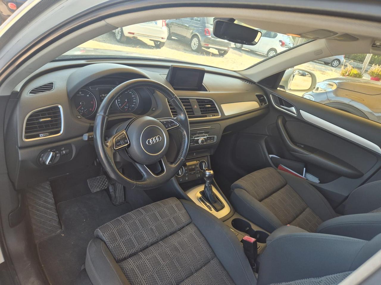 Audi Q3 2.0 TDI 150 CV STRONIC BUSINESS AUTOMATICA