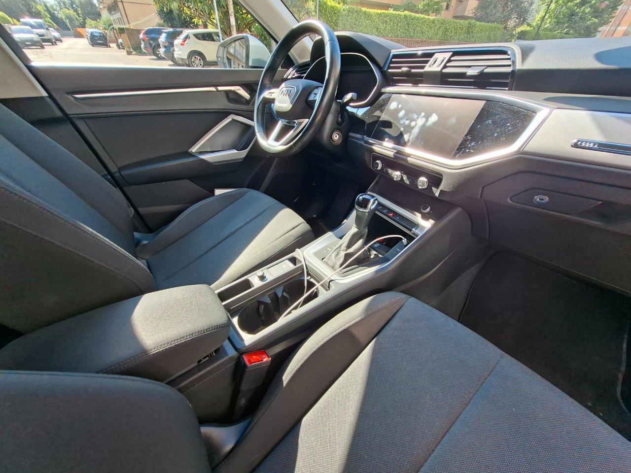 Audi Q3 Sportback 35 2.0 tdi Business Plus s-tronic