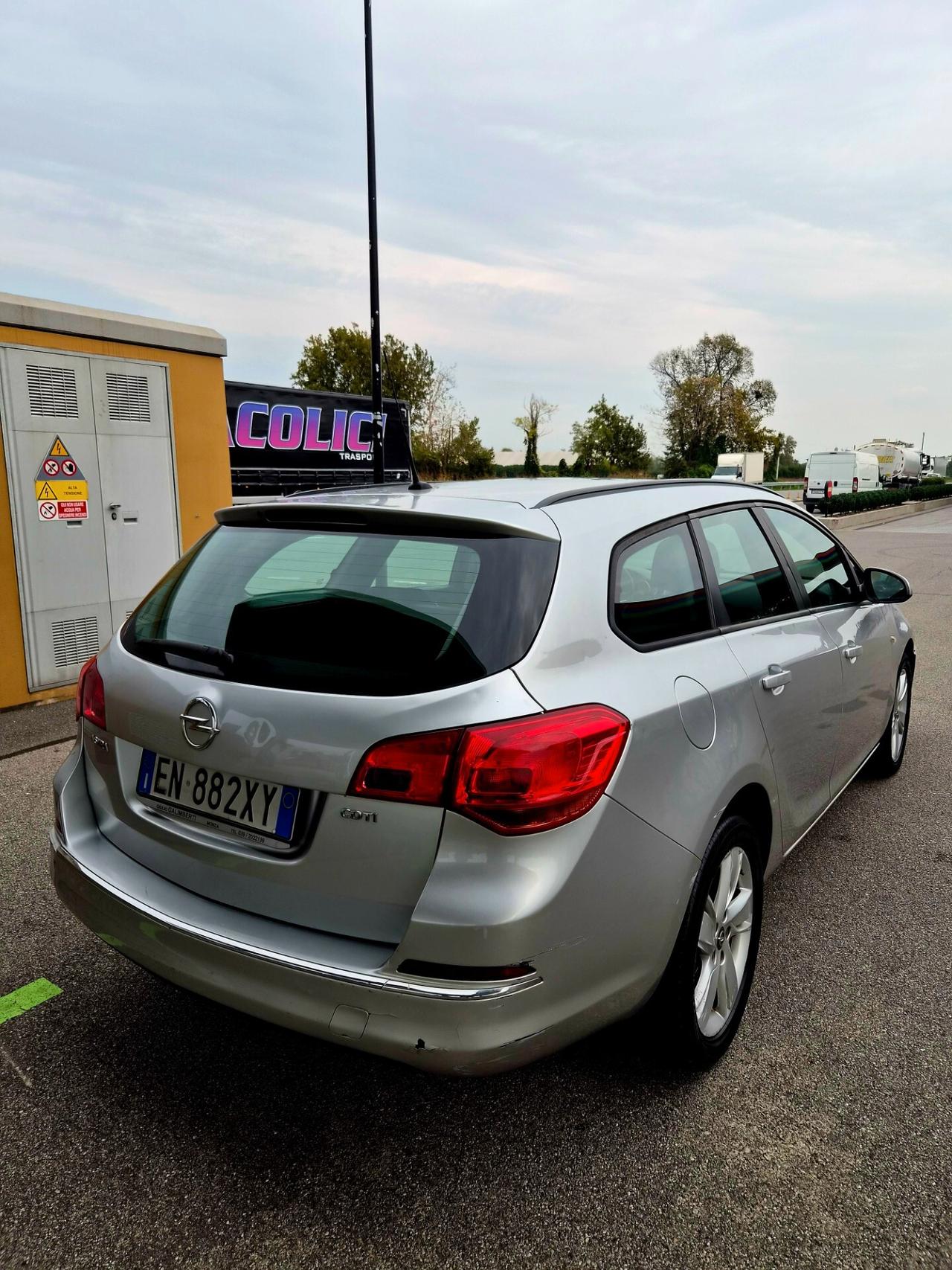Opel Astra 1.7 CDTI 110CV Sports Tourer Ecotec