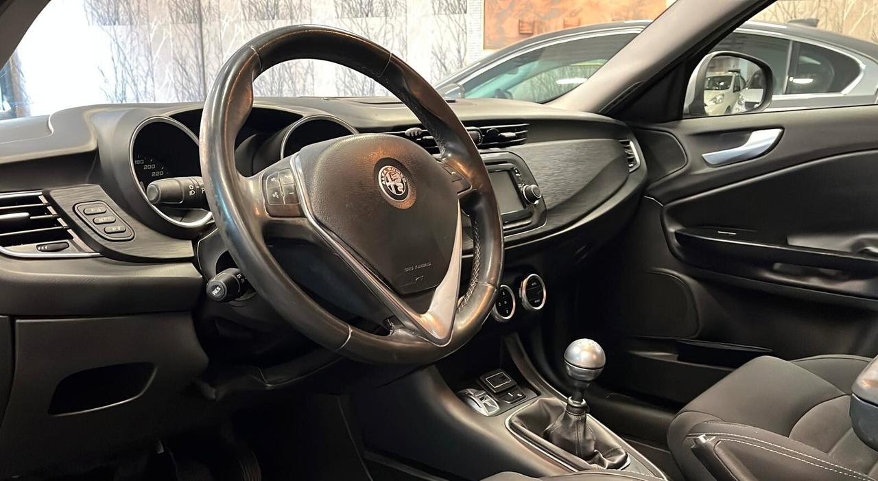 Alfa Romeo Giulietta 1.6 JTDm 120 CV