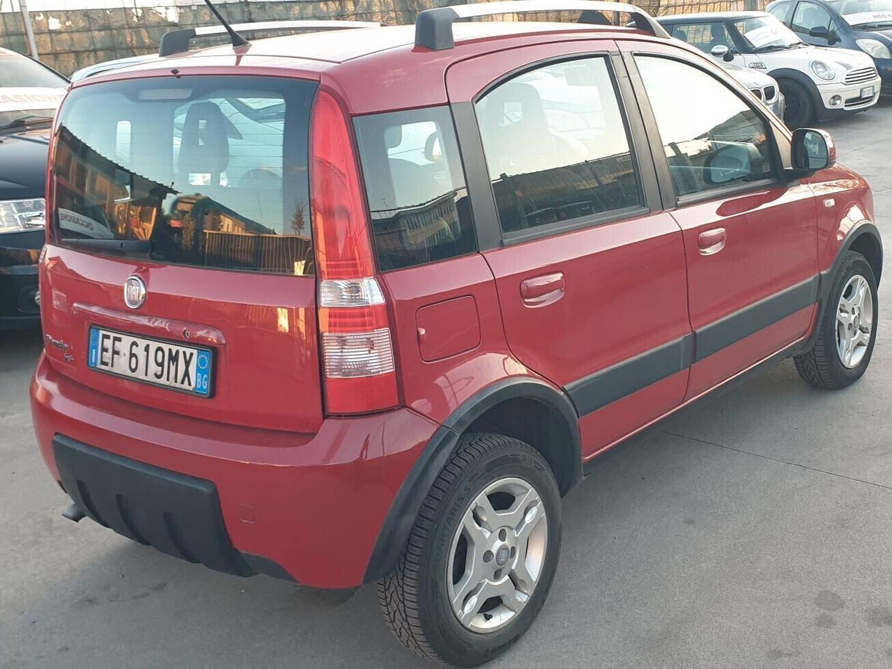 Fiat Panda 1.3 4x4 GUIDABILE DA NEOPATENTATI