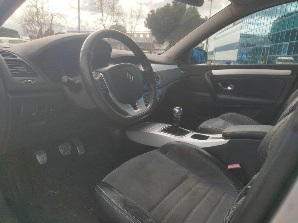 Renault Laguna 2.0 dCi 180CV SporTour 4Control GT Line