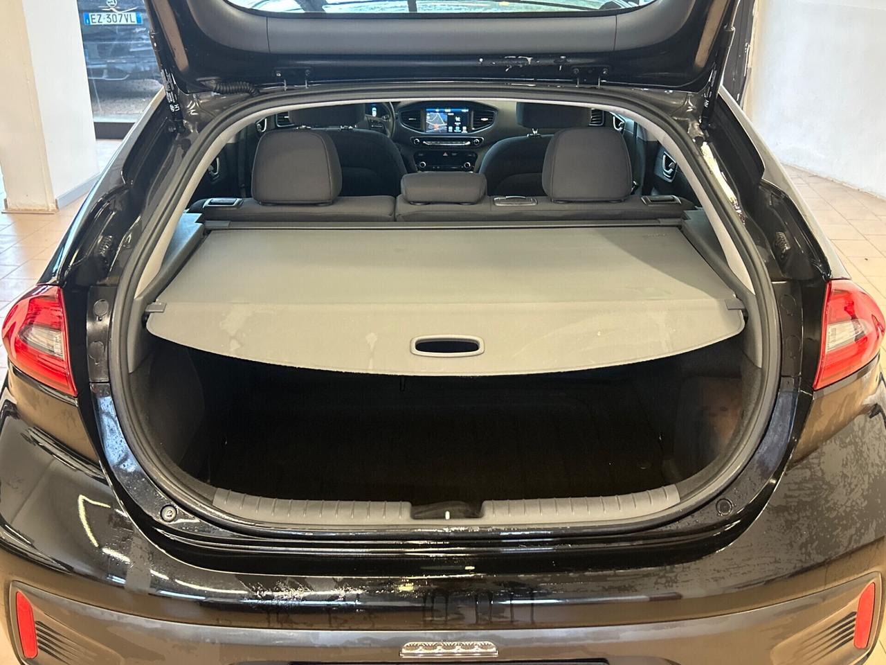 Hyundai Ioniq 1.6 Hybrid DCT Classic