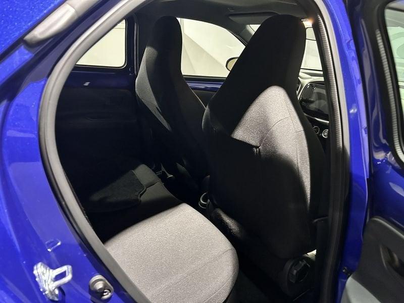 Toyota Aygo X Aygo X 1.0 VVT-i 72 CV 5 porte Active KM 0