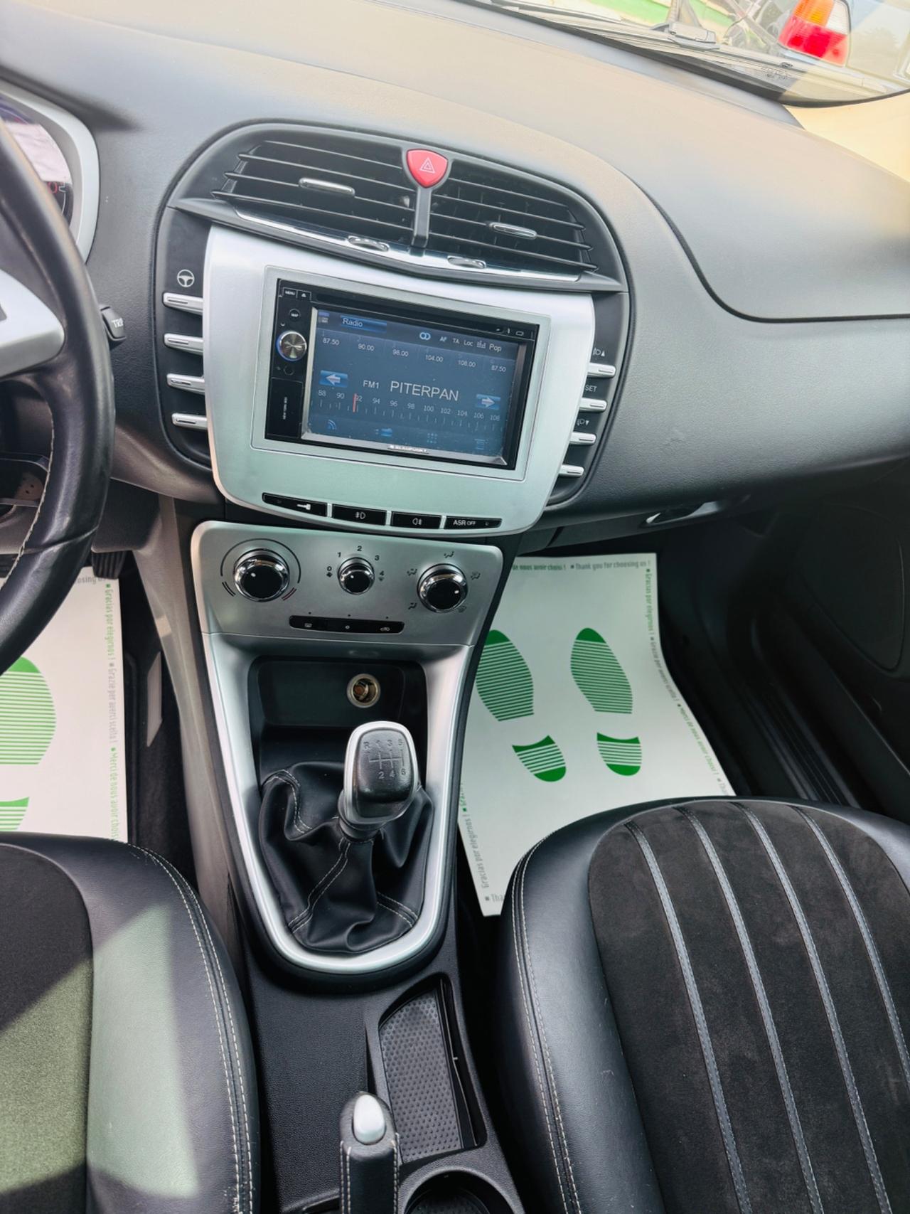 Lancia Delta 1.6 MJT DPF Gold