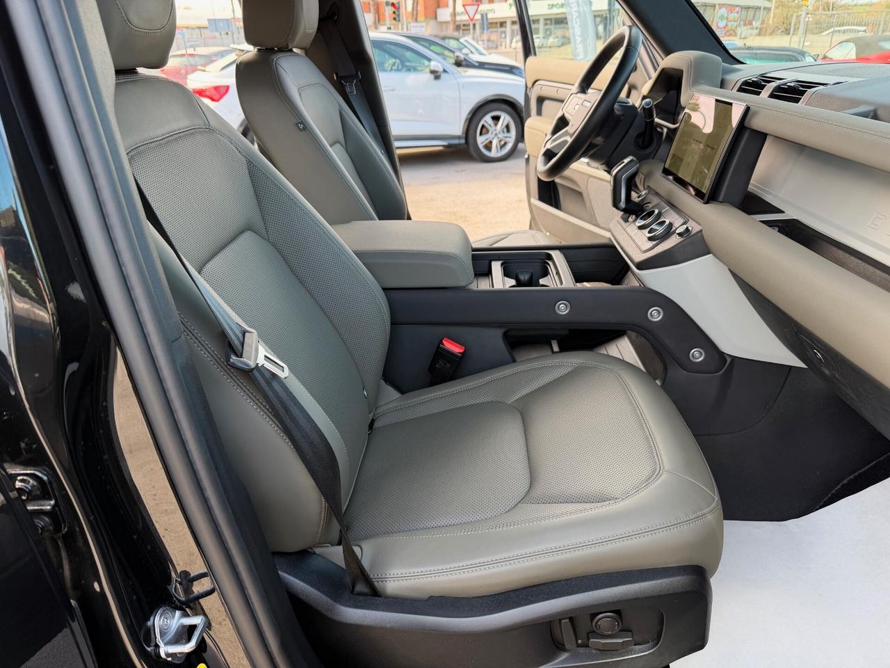 Land Rover Defender 110 3.0 l6 400 CV AWD Auto X-Dynamic HSE/stupenda!!!