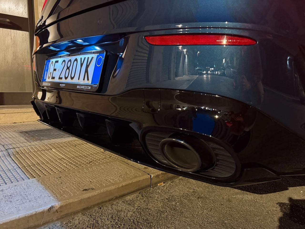 Mercedes-benz CLA 35 AMG race edition